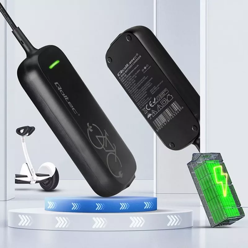 Qoltec Greitasis Įkroviklis Xiaomi 36V Elektriniam Paspaudžiamajam Dvirčiui Paspirtukui | 42V | 2A | 8,0*8,0mm+kištukas | vandeniui atsparus + maitinimo laidas