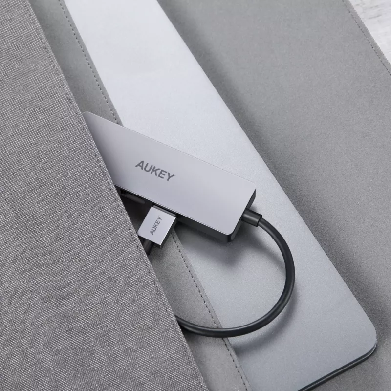 USB šakotuvas Aukey CB-H36 – 4 prievadai USB 3.2 Gen 1 Type-A, pagrindinis USB 2.0, 5000 Mbit/s, aliuminis sidabrinis