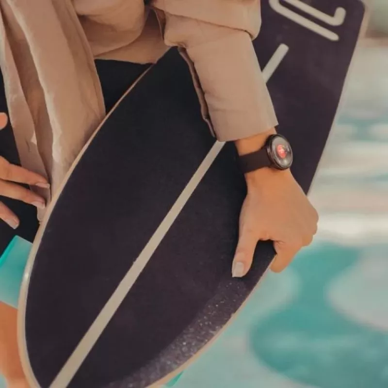 Polar Ignite 3 Titanium Brown Leather M/L – išmanusis laikrodis su titano apdaila ir rudu odiniu dirželiu