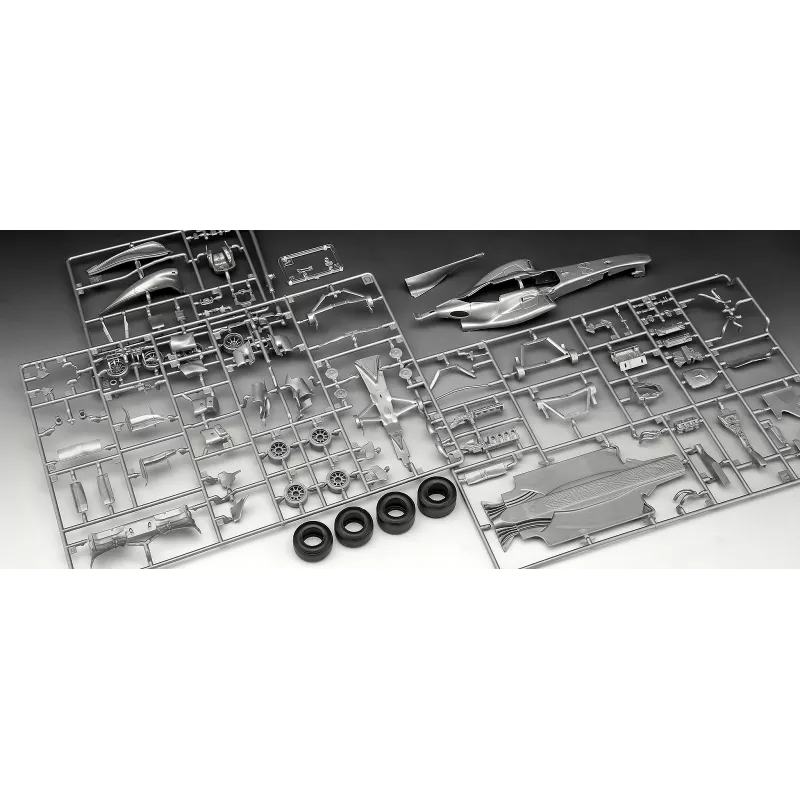 REVELL Plastikinis modelis McLaren Mercedes MP4-25 Lewis Hamilton – 1:24 mastelis