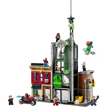 Konstruktorius LEGO Marvel rinkinys 76324 Žmogus voras prieš Oscorp, 808 dalių, 8 minifigūrėlės, nuo 10 metų