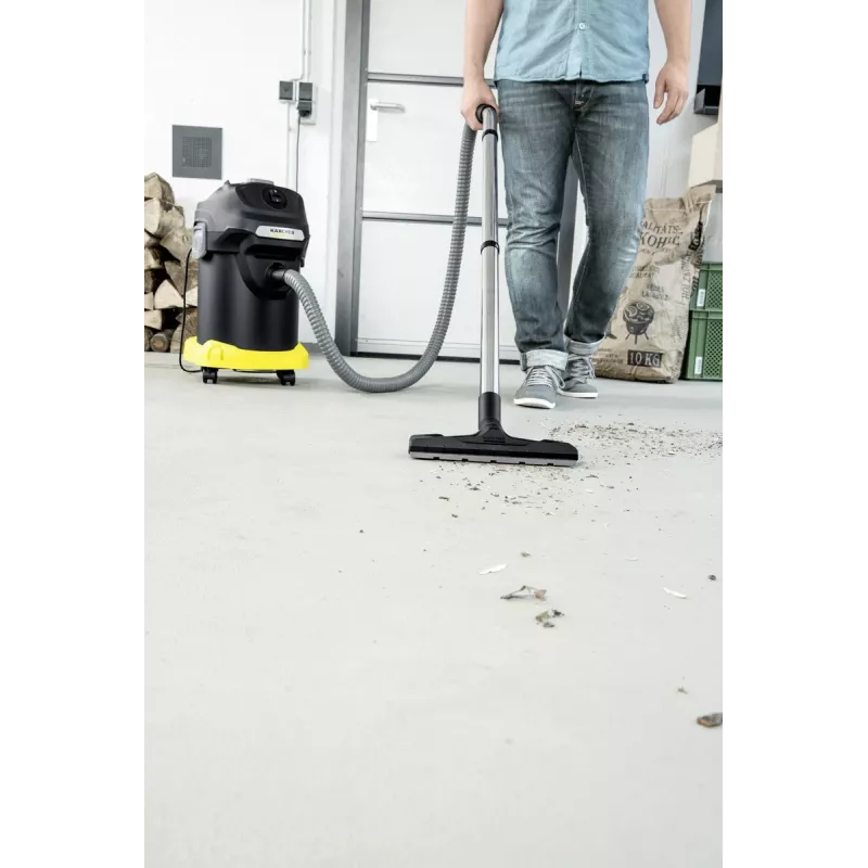 Sausas dulkių siurblys Karcher AD 4 Premium – 17 L, 600 W, be maišelio, metalinė žarna, chromuotas vamzdis