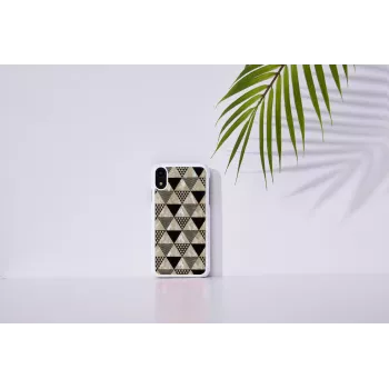 Dėklas iKins iPhone XR — piramidinis raštas, baltas