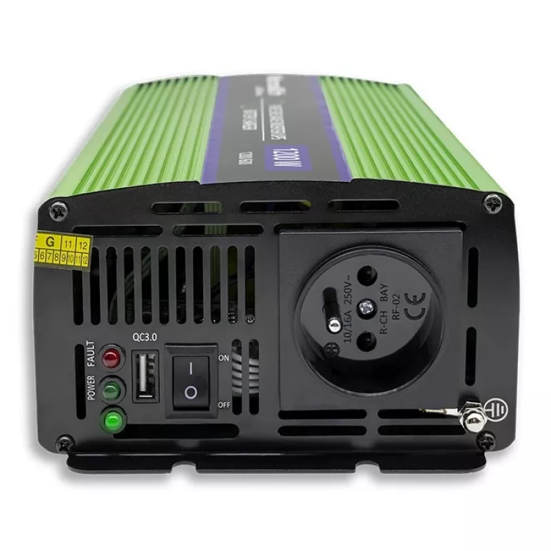Automobilinis keitiklis Qoltec Monolith 1200 W žalias 12 V