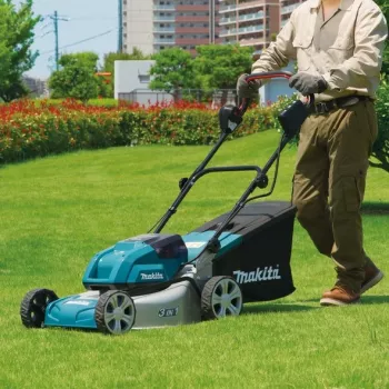 Makita DLM460Z vejapjovė akumuliatorinė Juoda, Mėlyna