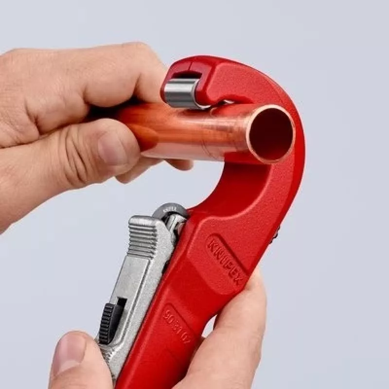 Knipex 90 31 02 SB rankinis vamzdžių pjaustytuvas