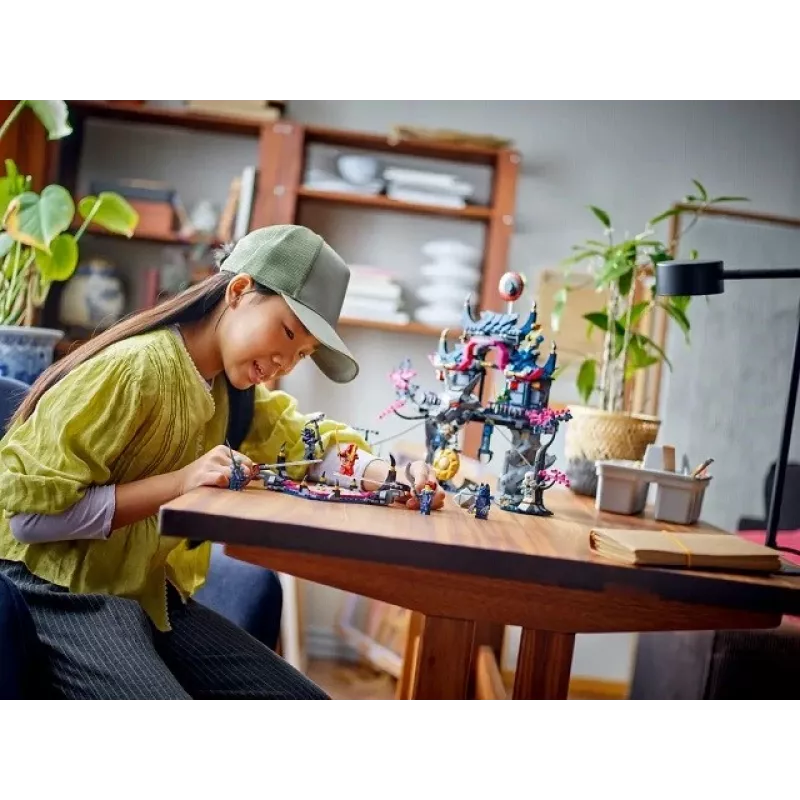LEGO Ninjago 71813 Šešėlinio Vilko Kaukės Dojo