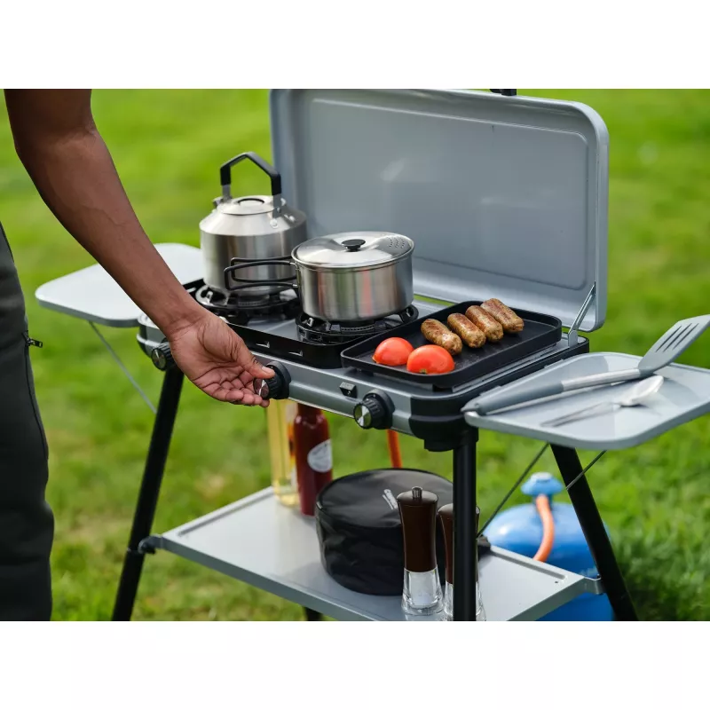 Camping Kitchen 2 Multi Cook Plus, dujinė viryklė pilka, 2 kaitvietės 2x 1,8 kW + grotelių plokštė 0,9 kW, modelis 2025