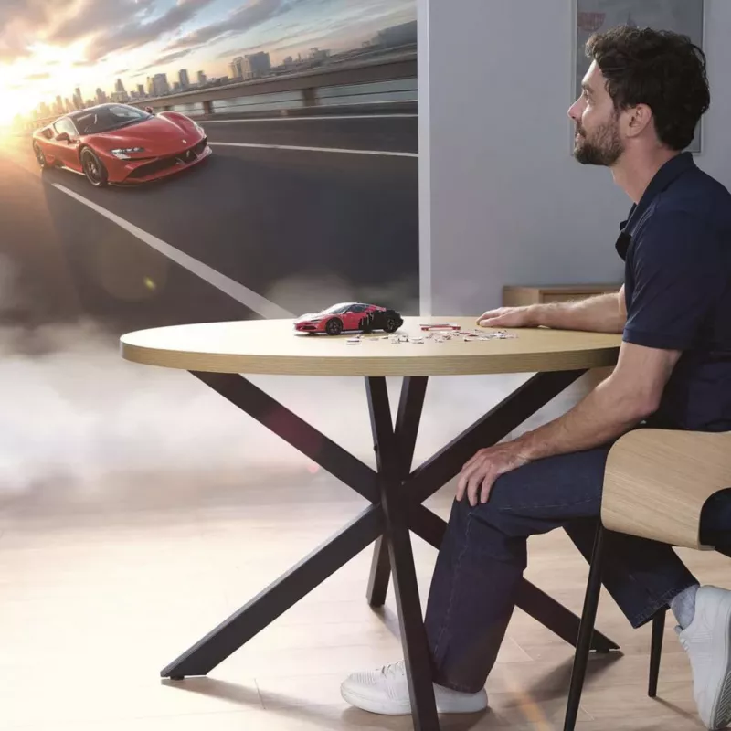 3D dėlionė Ravensburger Iconics Ferrari SF90 Stradale – kolekcinis modelis