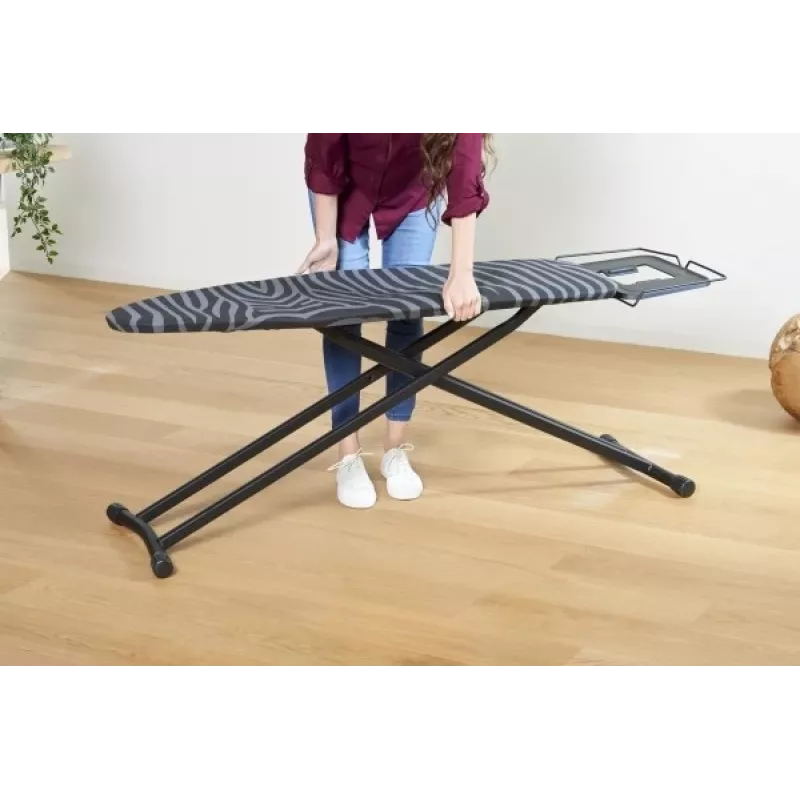 Pilno dydžio lyginimo lenta Taurus 994178000 — 410 x 1250 mm, reguliuojamas aukštis iki 930 mm, medvilninis užvalkalas, juoda
