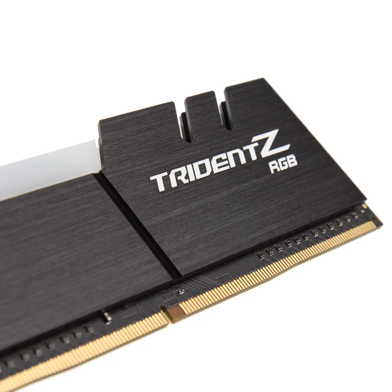 G.SKILL Trident Z RGB DDR4 16GB (2x8GB) 3200 MHz, 288-pin DIMM, 1.35V, šilumos sklaidos radiatorius, RGB, dviejų kanalų