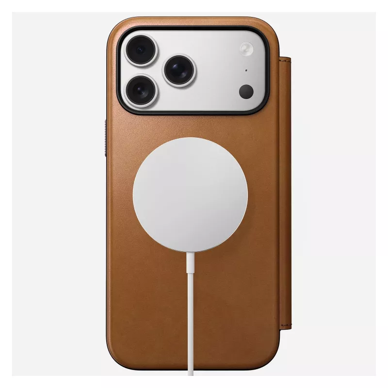 Nomad Modern Leather Folio dėklas iPhone 17 Pro Max — Tan (oda, iki 17,5 cm ekrano, 4 kortelių kišenės)