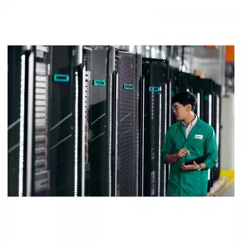 Montavimo rinkinys Aruba HPE CX 8325H 4 stulpų stelažui, 4,9 kg
