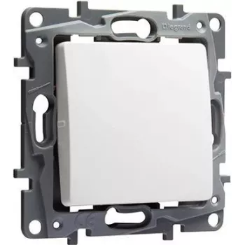 LEGRAND 664704 Tarpinis jungiklis 10AX