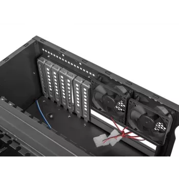 Lanberg SC01-4504-10B modulinis serverio korpusas stelažui (4U)