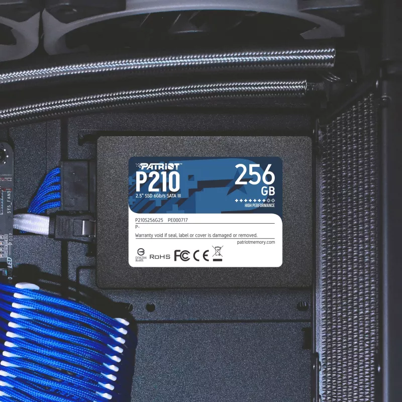 SSD Patriot P210 256 GB SATA III (2,5 colio) – 500 MB/s skaitymas, 400 MB/s rašymas, 7 mm