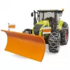 Žaislinis traktorius BRUDER Claas Axion 950 su sniego grandinėmis ir sniego stūmikliu, mastelio modelis