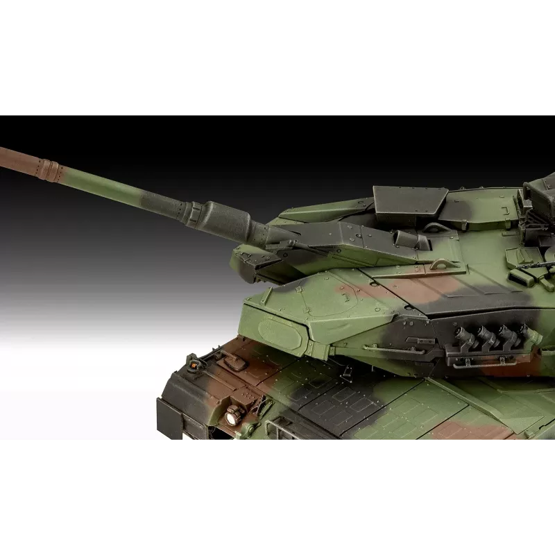 Plastikinis modelis REVELL Leopard 2A7A1 karinis tankas