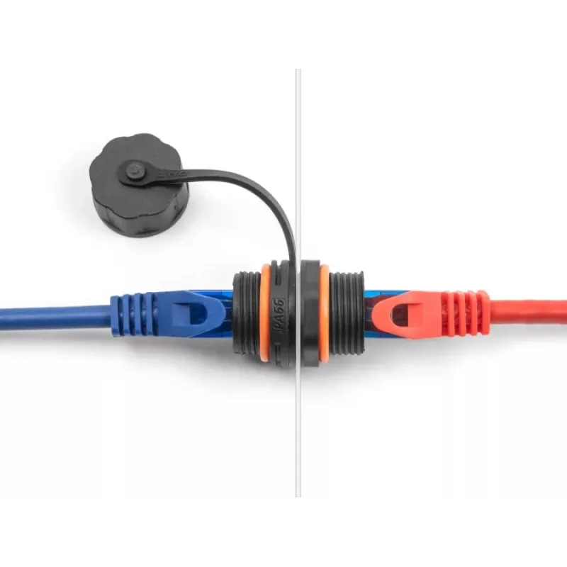 DeLOCK 88145 RJ45 į RJ45 Cat.6A juodas tinklo jungiklis su IP68 apsauga