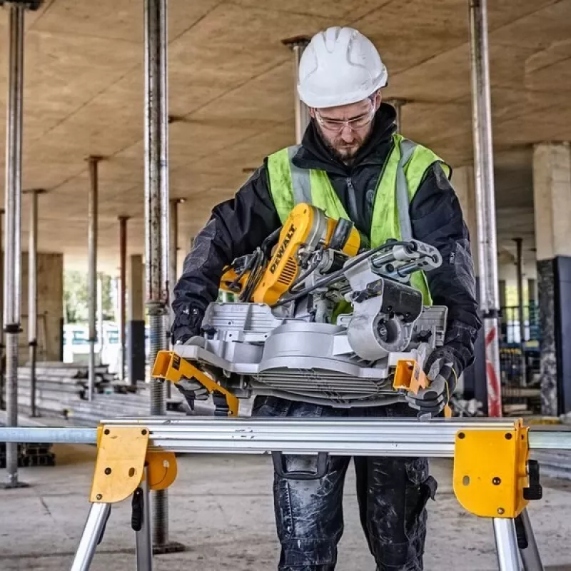 Pjovimo stovas DeWalt DE7033 – aliumininis sulankstomas stovas