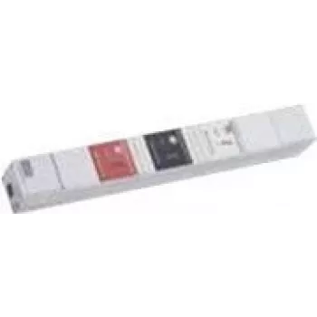Bachmann Inline PDU Basic – Apsauga nuo viršįtampių (stelažinis, montuojamas į stelažą) – AC 400 V – 3 fazės – 1U – 1,0 m laidas (800.2546)
