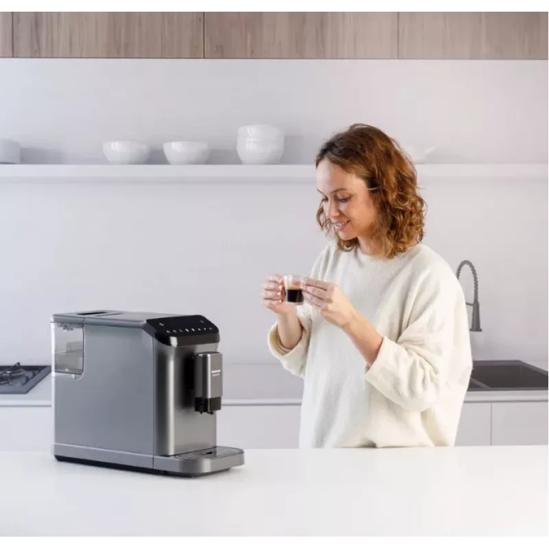 Visiškai automatinis espreso aparatas Taurus Accento Latte su malūnėliu, 1,5 L vandens talpa