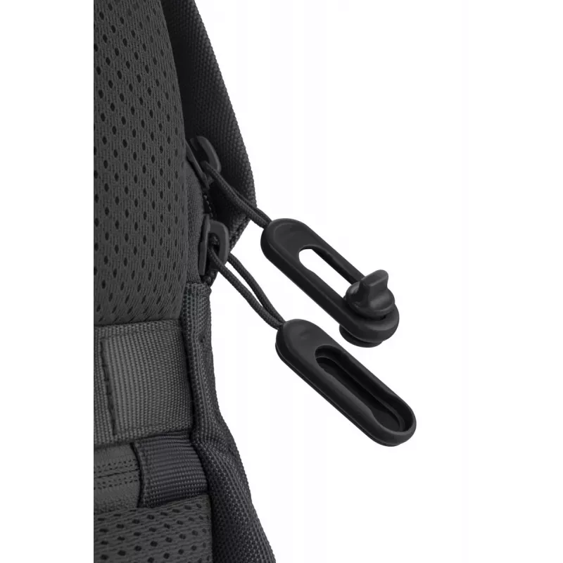 Casual kuprinė XDDESIGN Bobby Soft su 15,6 col. nešiojamojo kompiuterio skyriumi, 16 L, PET, juoda