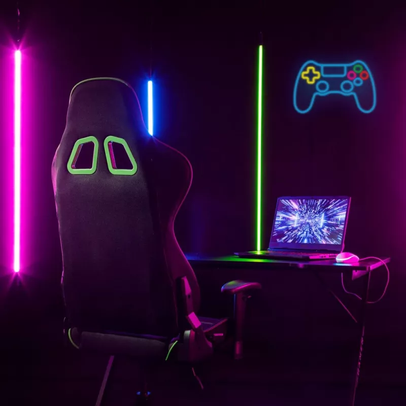 Laidinis USB žaidimų pultas MANTA SNL63MT Neon Lights – PC valdiklis su USB jungtimi