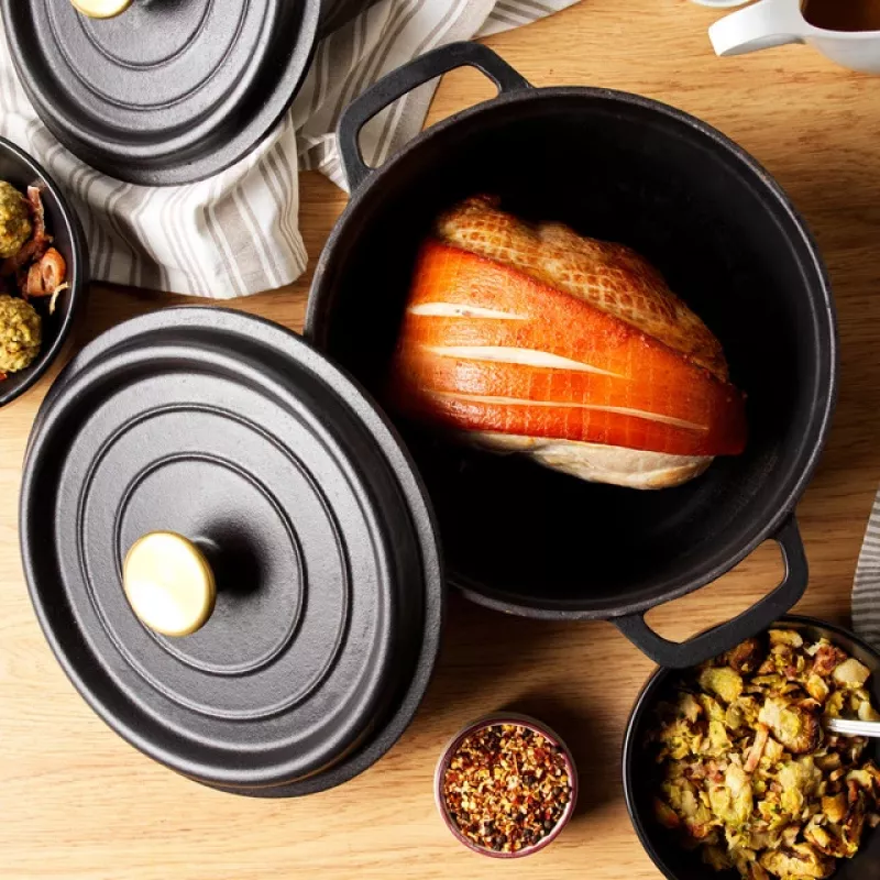 Ketaus puodas Russell Hobbs 24 cm, juodas