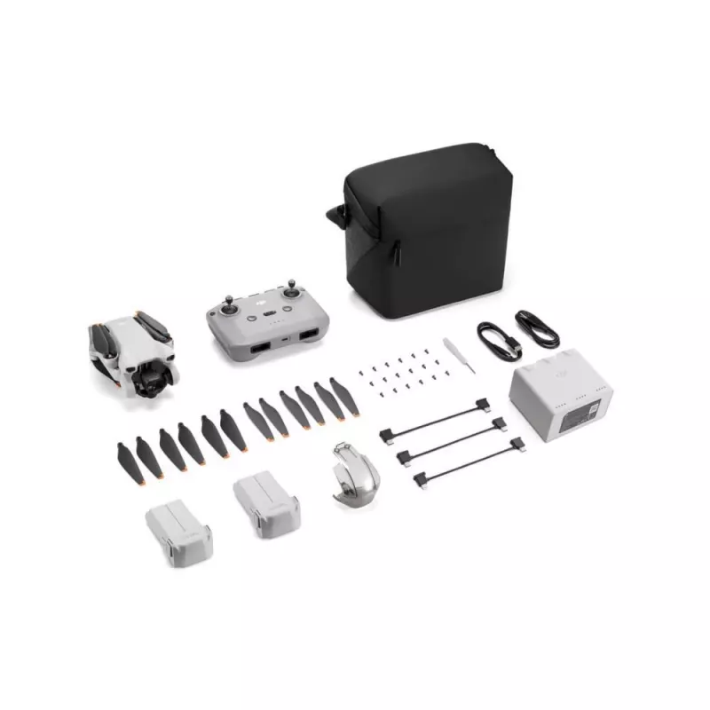 Kvadrakopteris DJI Mini 3 Fly More Combo – 4 rotoriai, 12 MP 4K kamera, 10 000 m nuotolis, 10,55 m/s greitis, 2453 mAh baterija, 0,248 kg, pilka