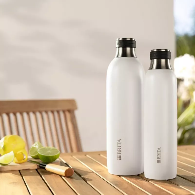 Brita 1046738 karbonizavimo butelis gazuotam vandeniui, nerūdijantis plienas, 650 ml, 77 mm skersmuo, 278 mm aukštis