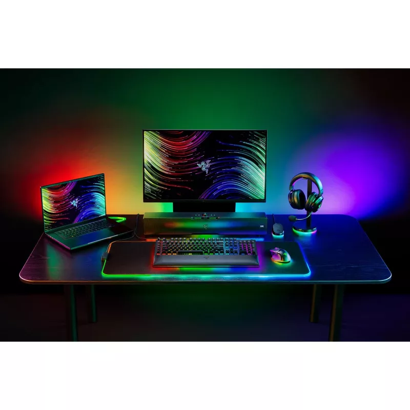 Razer BlackWidow V4 Pro žaidimų klaviatūra USB QWERTZ vokiška juoda