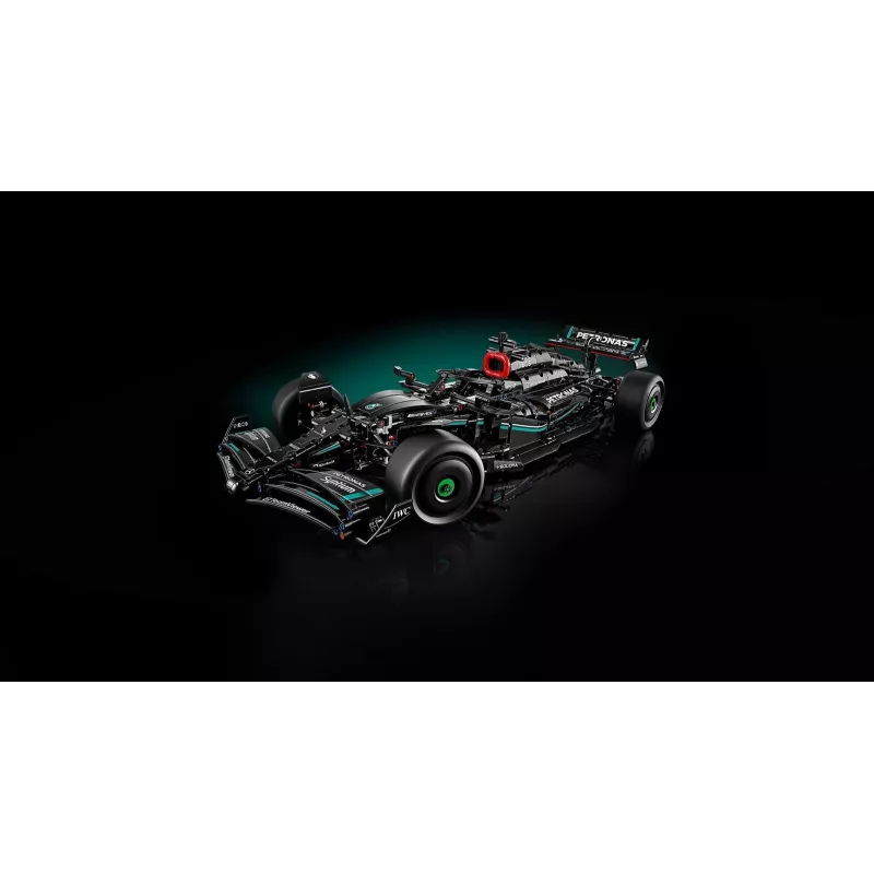 LEGO Technic modelis Mercedes‑AMG F1 W14 E Performance — 1 432 detalės, rekomenduojamas amžius 18+