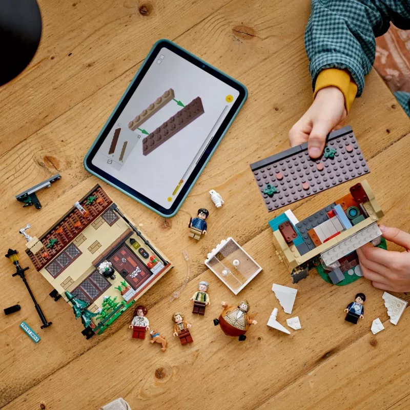 LEGO HARRY POTTER 76451 Privet Drive: Tetės Marjės apsilankymas