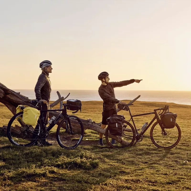 Thule 5401 Shield Pannier 13L 2-pack Juoda – Vandeniui atsparūs dviračio krepšiai