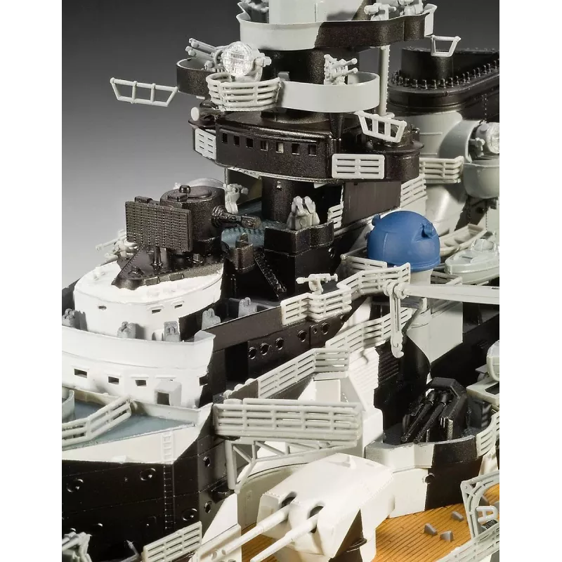 Plastikinis laivo modelis REVELL Tirpitz 1:350