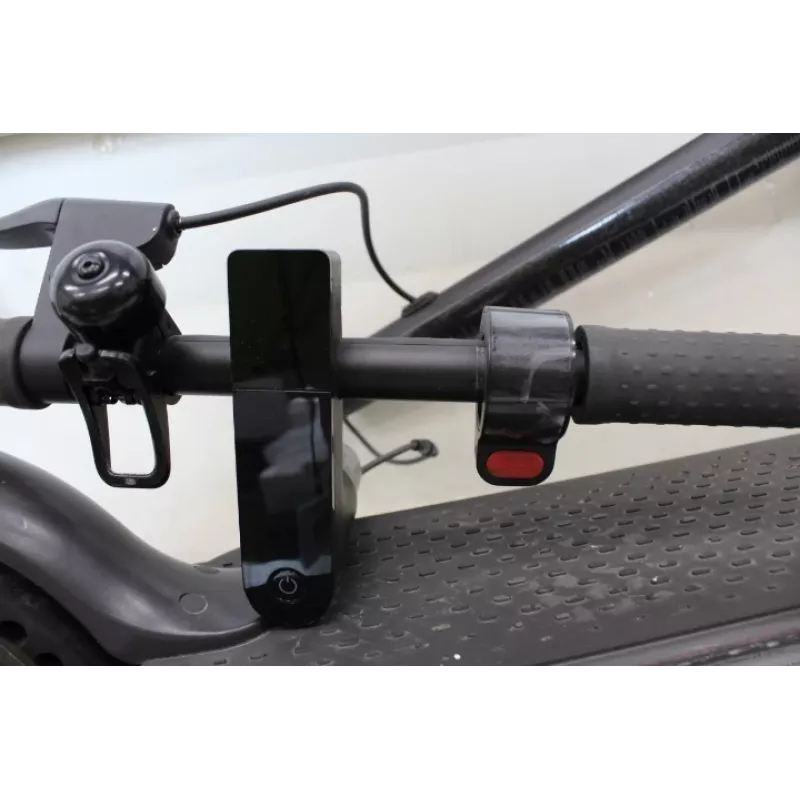 SALE OUT. Xiaomi Mi Electric Scooter Pro 2 (Juoda) | Naudotas, subraižytas, purvinas, mažas įtrūkimas gale