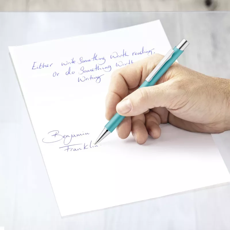 Staedtler elance 421 45 – metalinis rašiklis su mėlynu rašalu
