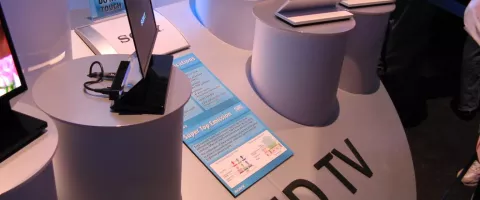 IPS, VA ar OLED? Draugiškas gidas, kaip išsirinkti monitoriaus matricą