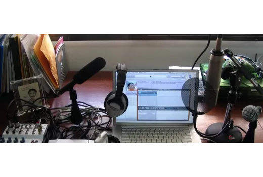 USB ar XLR mikrofonas? Draugiškas gidas streameriams ir podkastų kūrėjams