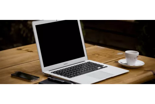 MacBook Air M2 gidas: ar verta pirkti?