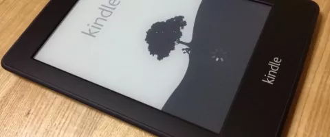 Kindle skaityklė: kurią rinktis ir kaip skaityti lietuviškas knygas
