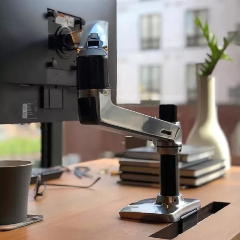 Ergotron LX monitoriaus svirtis tvirtinama prie stalo, poliruotas aliuminis