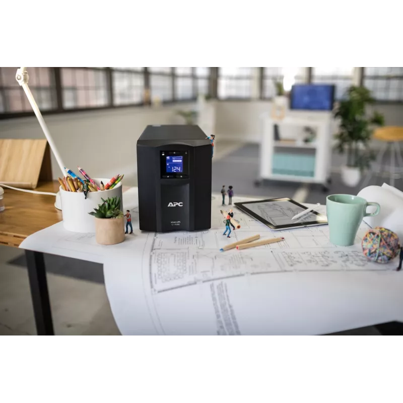 APC Smart-UPS SMC1500IC - 8x C13, USB, SmartConnect, 1500VA, linijinis interaktyvus, 1,5 kVA, 900 W, sinusinis, 170 V, 300 V