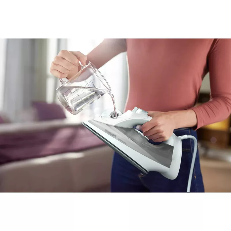 Lyginimo lygintuvas Philips 5000 serijos DST5010/10 su SteamGlide Plus padu, 2400 W, pilkai baltas