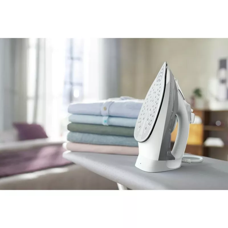 Lyginimo lygintuvas Philips 5000 serijos DST5010/10 su SteamGlide Plus padu, 2400 W, pilkai baltas