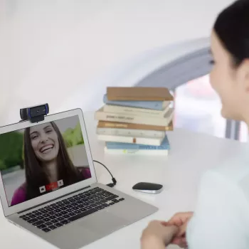 LOGITECH HD Pro Webcam C920s - USB