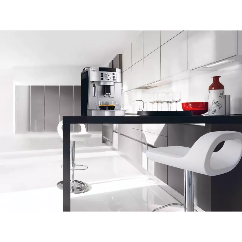 De’Longhi ECAM 22.110.SB pilnai automatinis espreso kavos aparatas 1,8 L
