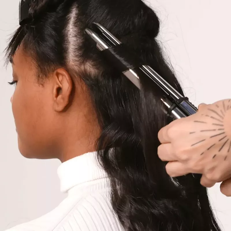 Tiesintuvas BABYLISS ELIPSIS3000 STYLER – keraminės plokštelės, 55 W, 5 temperatūros lygių, 150–230 °C, joninis, 2,7 m besisukantis laidas, juodas