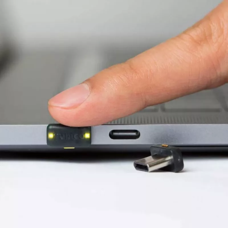 Saugos raktas Yubico YubiKey 5C Nano